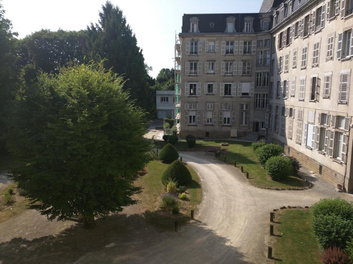 Le Geremoy Apartment Vittel Exterior photo